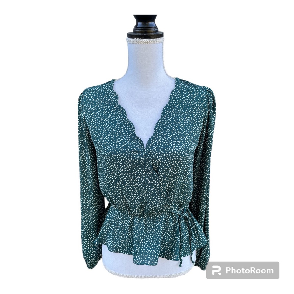 Nine Britton Peplum Dressy Blouse Small